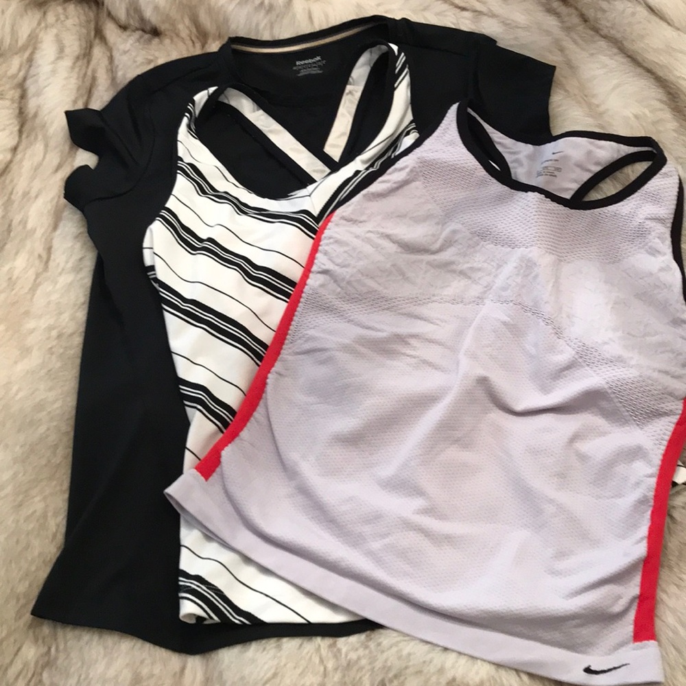 Bundle 3 Exercise Tops Size Large